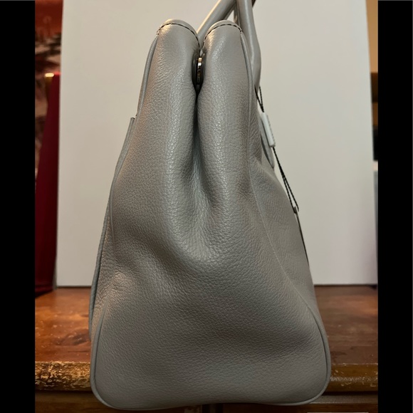 Marc Jacobs Empire City Leather Convertible Tote nwt - Picture 3 of 11